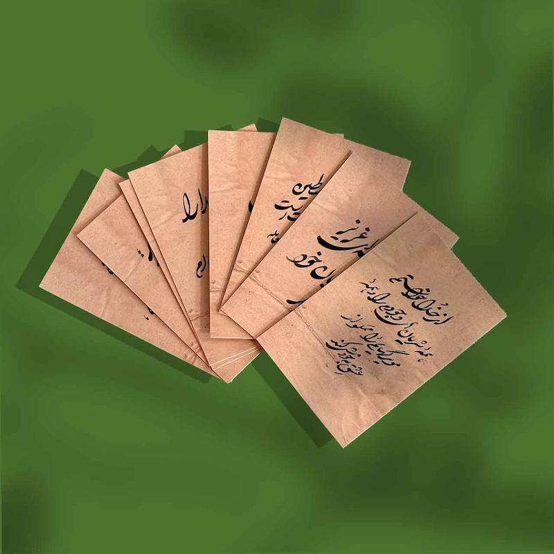 مجموعه کارت پستال راز قهرمان - تصویر 3